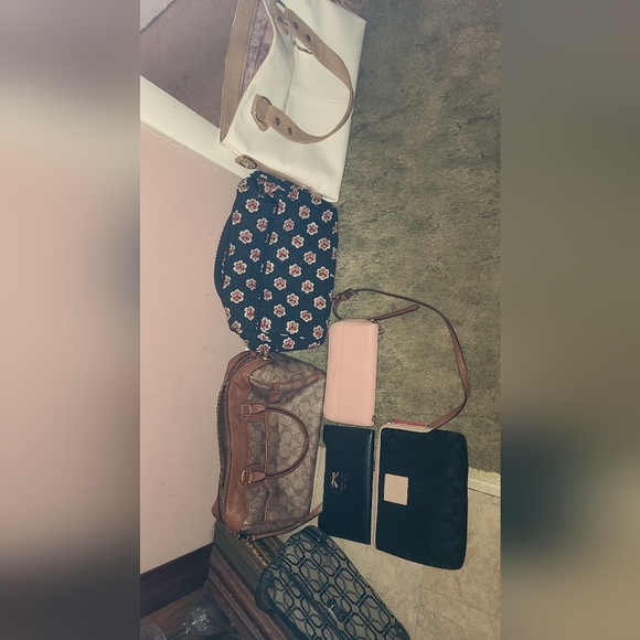 Purses - Picture 2 of 2